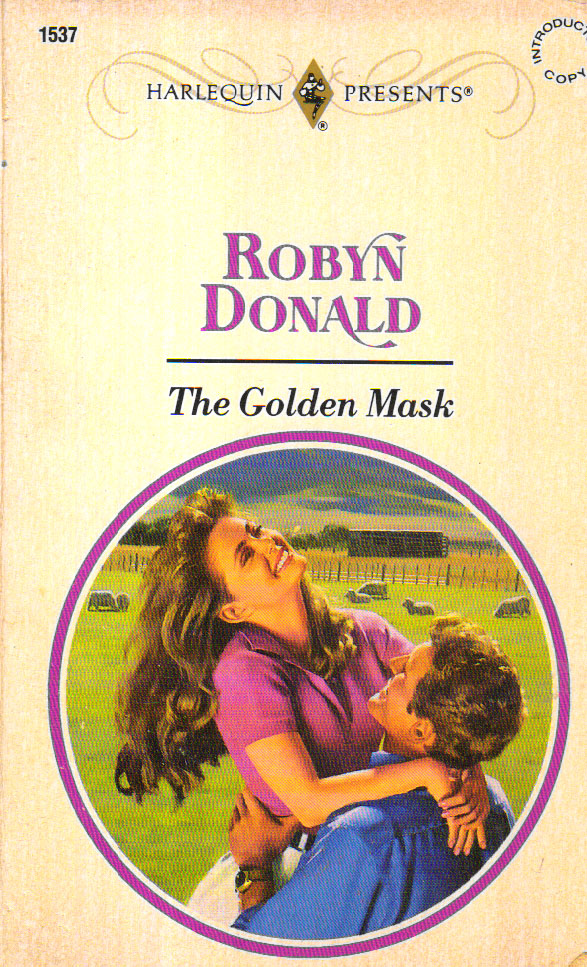 THE GOLDEN MASK 